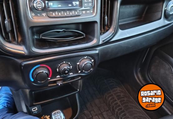Camionetas - Fiat Strada Endurance CD 2022 Nafta 63000Km - En Venta
