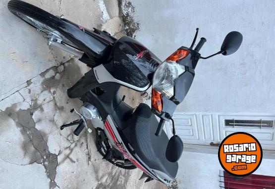Motos - Motomel Blitz 110 2023 Nafta 8700Km - En Venta