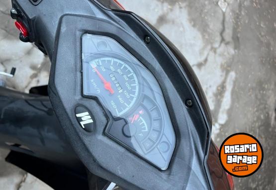 Motos - Motomel Blitz 110 2023 Nafta 8700Km - En Venta