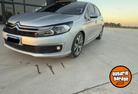Autos - Citroen C4 lounge shine 2018 Nafta 104000Km - En Venta