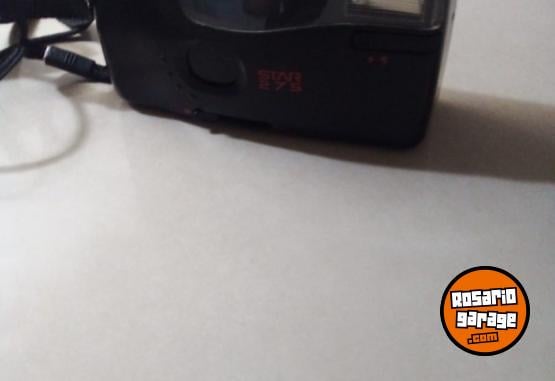 Otros - SE VENDE CAMARA FOTOGRAFICA KODAK CON ESTUCHE - En Venta