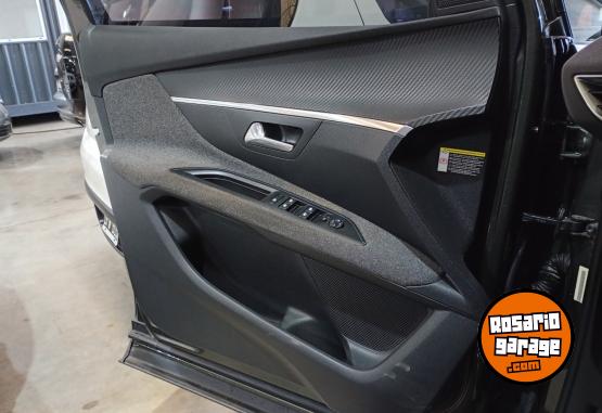 Autos - Peugeot 3008 2018 Nafta 96000Km - En Venta