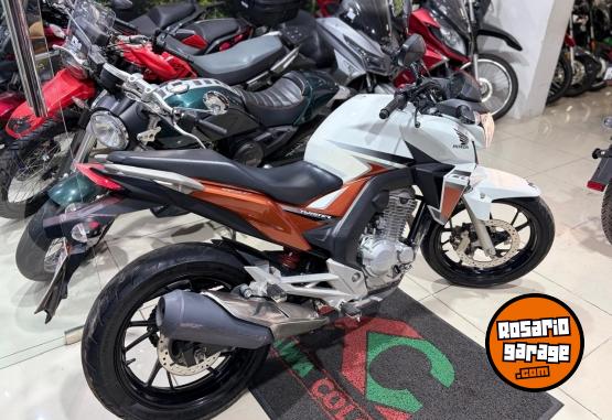 Motos - Honda cb 250 Twister 2018 Nafta 30000Km - En Venta