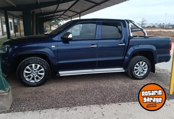 Camionetas - Volkswagen Amarok dc 2.0 comfort 4x2 2021 Diesel 180000Km - En Venta