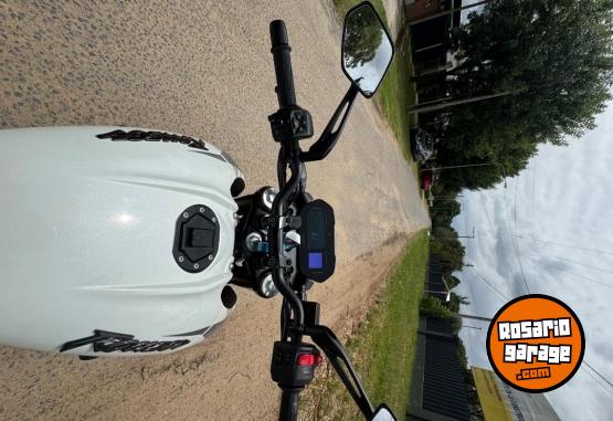 Motos - Bajaj Rouser NS 400 z 2025 Nafta 2350Km - En Venta