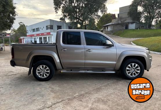 Camionetas - Volkswagen AMAROK V6 COMFORTLINE 4X4 2023 Diesel 112000Km - En Venta