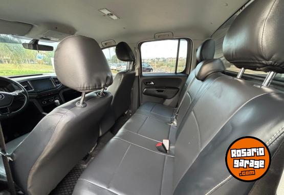 Camionetas - Volkswagen AMAROK V6 COMFORTLINE 4X4 2023 Diesel 112000Km - En Venta