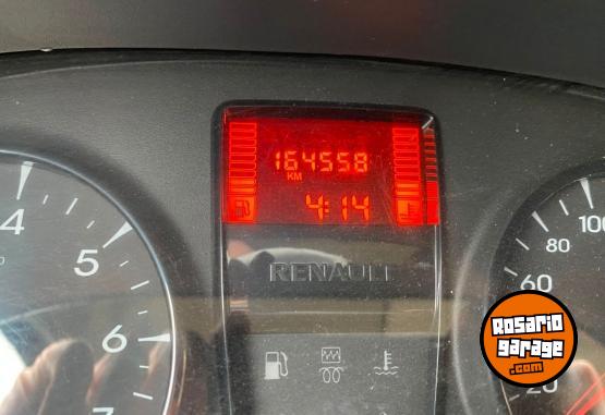 Autos - Renault SYMBOL 1.6 2012 Nafta 165000Km - En Venta