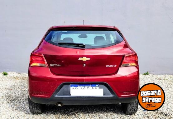 Autos - Chevrolet ONIX LT 1.4 2017 Nafta 110000Km - En Venta