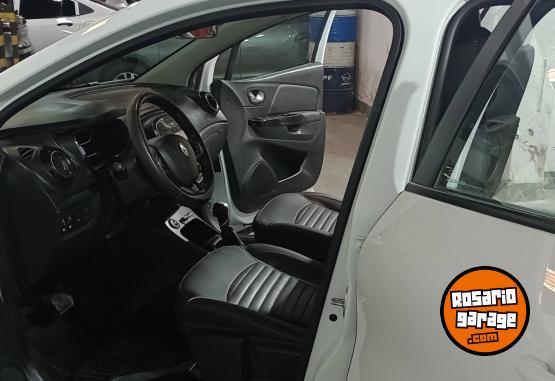 Autos - Renault CAPTUR INTENS CVT 1.6 2019 Nafta 64444Km - En Venta