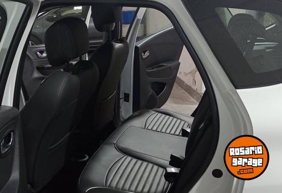 Autos - Renault CAPTUR INTENS CVT 1.6 2019 Nafta 64444Km - En Venta