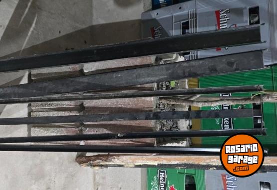 Herramientas - GONDOLA PARA NEGOCIO DESARMADO COLOR NEGRO - En Venta
