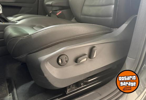 Autos - Volkswagen Taos Highline 2023 Nafta 33000Km - En Venta