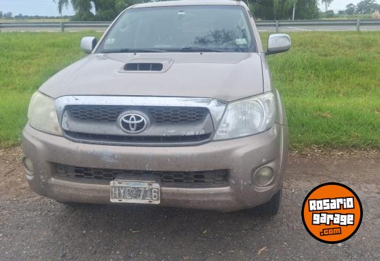 Camionetas - Toyota Hilux 4x4 2009 Diesel 400000Km - En Venta