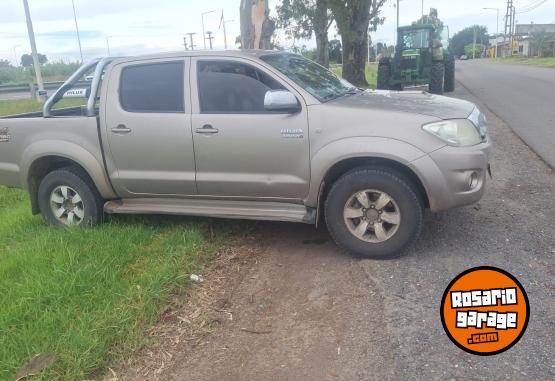 Camionetas - Toyota Hilux 4x4 2009 Diesel 400000Km - En Venta