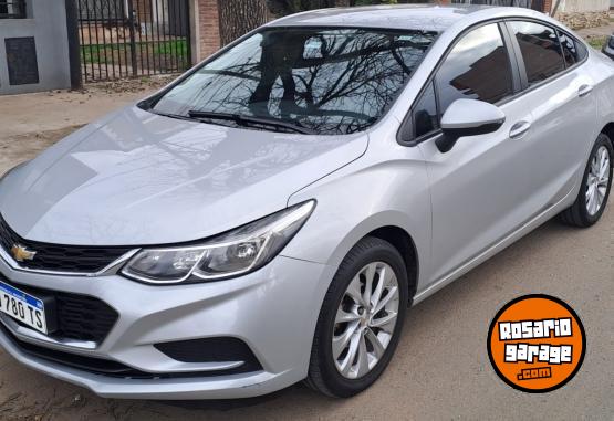 Autos - Chevrolet CRUZE LS 2019 Nafta 171000Km - En Venta