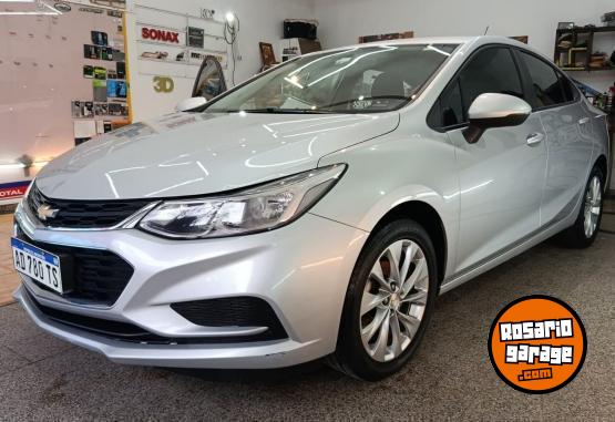 Autos - Chevrolet CRUZE LS 2019 Nafta 171000Km - En Venta