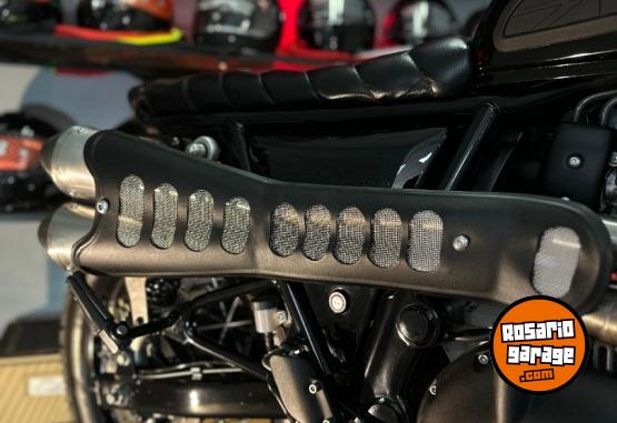 Motos - Royal Enfield INTERCEPTOR 650 2023 Nafta 21000Km - En Venta