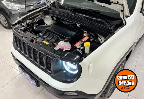 Camionetas - Jeep RENEGADE LONGITUDE 1.8 AT 2022 Nafta 69000Km - En Venta