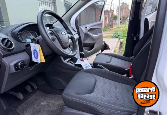 Autos - Ford KA SEL 2018 Nafta 102000Km - En Venta