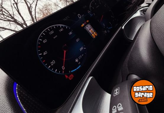 Camionetas - Mercedes Benz GLB 250 4Matic 2023 Nafta 90000Km - En Venta