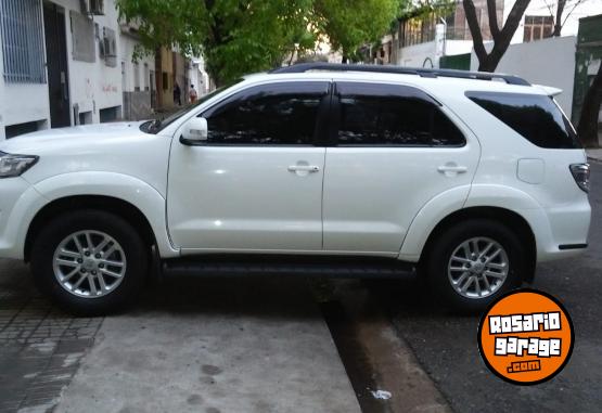 Camionetas - Toyota SW4 2013 Nafta 197000Km - En Venta