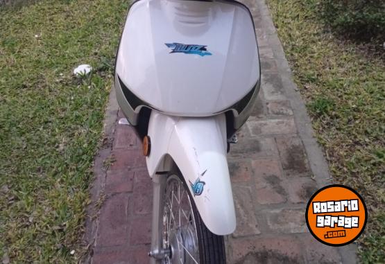 Motos - Motomel 110 2022 Nafta 4100Km - En Venta