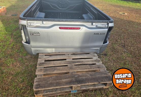 Accesorios para Autos - CAJA CARGA TOYOTA HILUX - En Venta