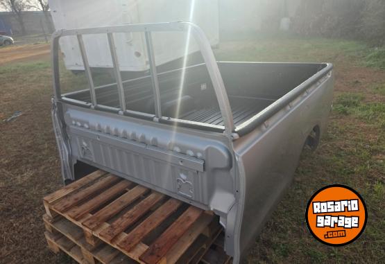 Accesorios para Autos - CAJA CARGA TOYOTA HILUX - En Venta