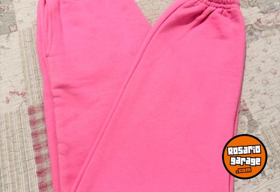 Indumentaria - Jogger rosa talle 40 (sería talle 3 o L) - En Venta