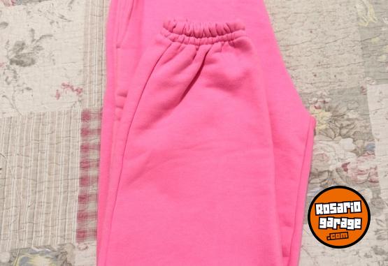 Indumentaria - Jogger rosa talle 40 (sería talle 3 o L) - En Venta
