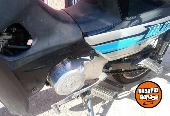 Motos - Motomel Blitz 110 2021 Nafta 201300Km - En Venta