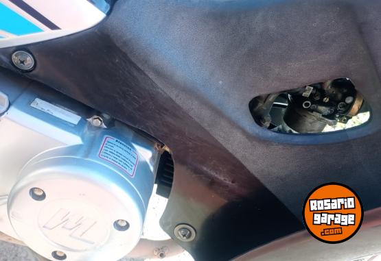 Motos - Motomel Blitz 110 2021 Nafta 201300Km - En Venta
