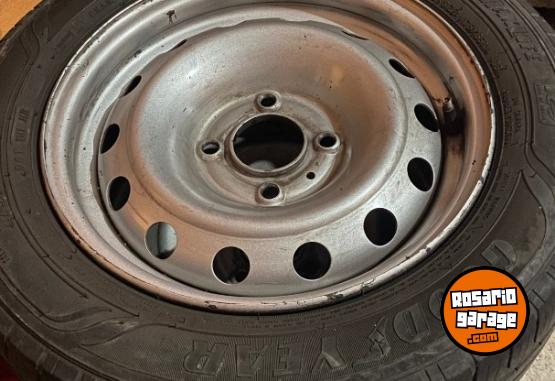 Accesorios para Autos - VENDO TODAS ESTAS RUEDAS ARMADAS - En Venta