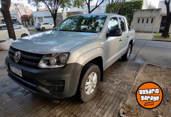 Camionetas - Volkswagen AMAROK TRENDLINE 2021 Diesel 68000Km - En Venta