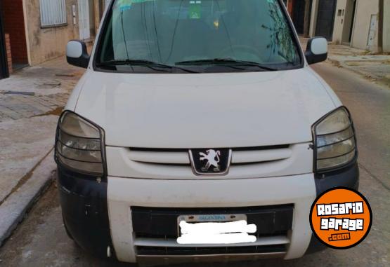 Utilitarios - Peugeot Partner Patagonica 2011 Diesel 250000Km - En Venta
