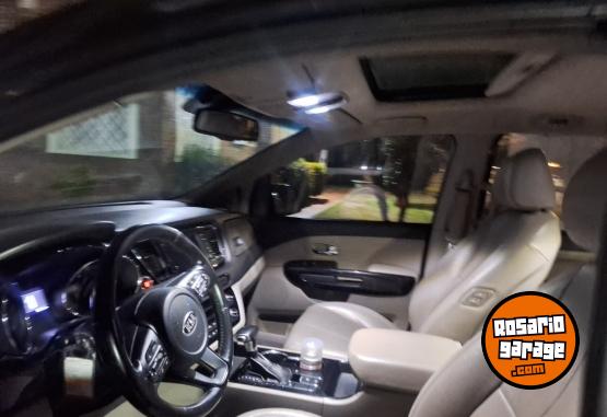 Camionetas - Kia Carnival 2019 Diesel - En Venta