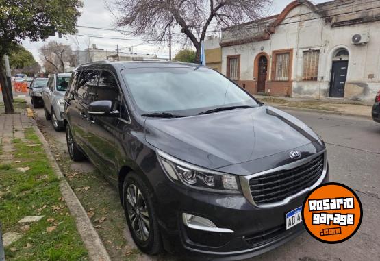 Camionetas - Kia Carnival 2019 Diesel - En Venta