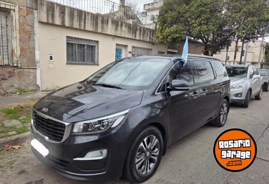 Camionetas - Kia Carnival 2019 Diesel - En Venta