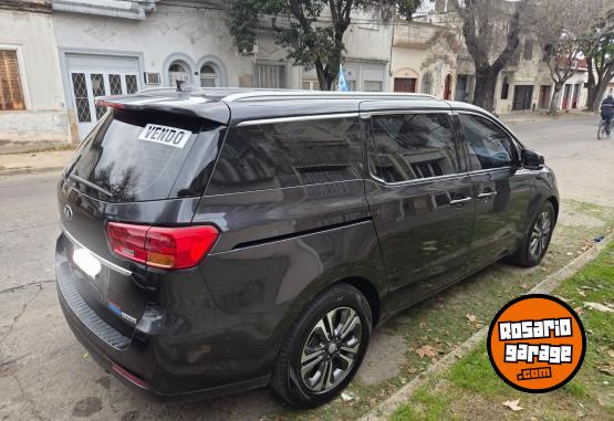 Camionetas - Kia Carnival 2019 Diesel - En Venta