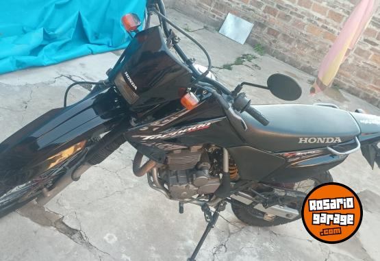 Motos - Honda Tornado 2013 Nafta 19500Km - En Venta