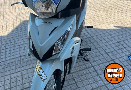 Motos - Honda Wave 2025 Nafta 8500Km - En Venta