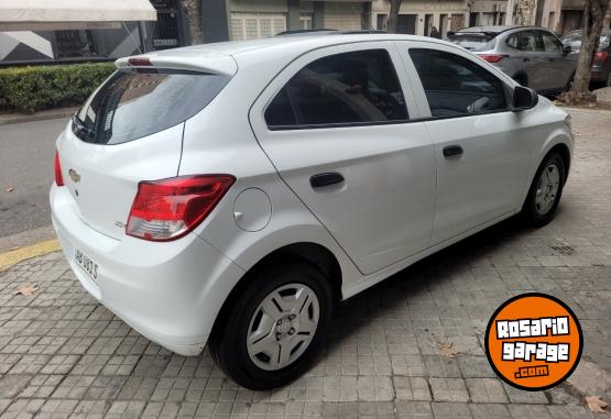 Autos - Chevrolet Onix 1.4 Joy Plus 2017 Nafta 84000Km - En Venta