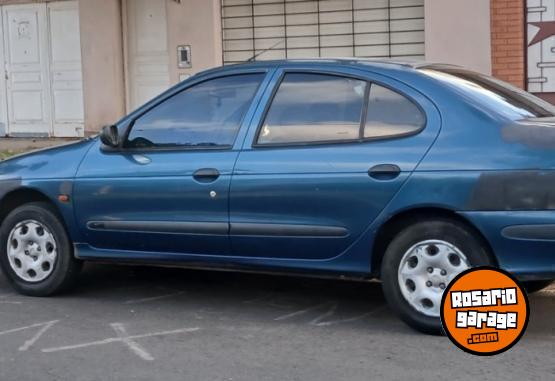 Autos - Renault Megane 1999 Diesel 300000Km - En Venta