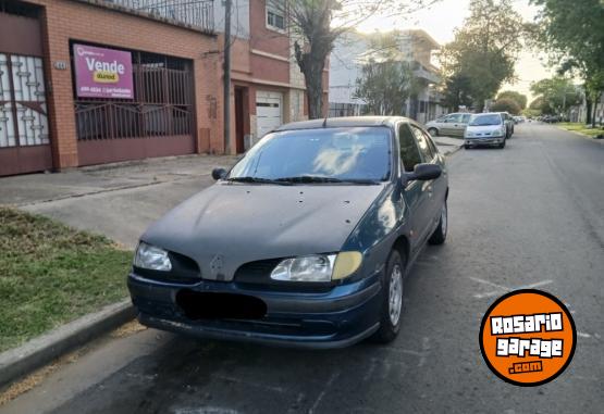 Autos - Renault Megane 1999 Diesel 300000Km - En Venta