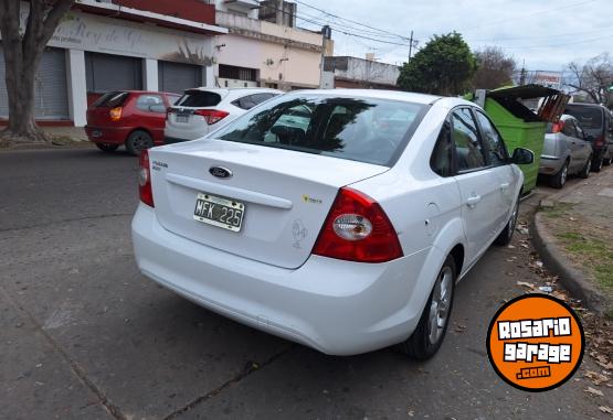 Autos - Ford Trend EXE 1.6 gnc 2013 GNC 160000Km - En Venta