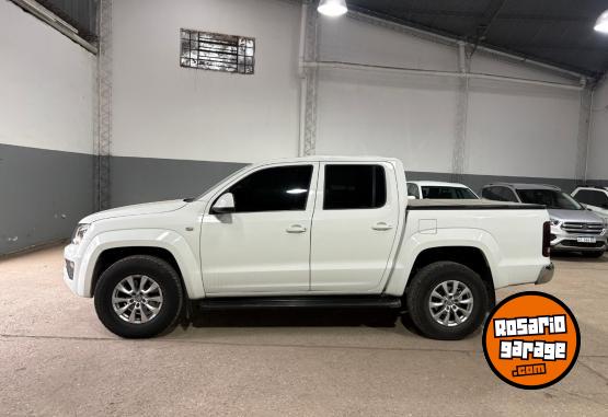 Camionetas - Volkswagen Amarok Comfortline V6 2023 Diesel 39000Km - En Venta