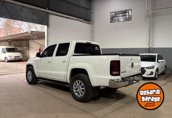 Camionetas - Volkswagen Amarok Comfortline V6 2023 Diesel 39000Km - En Venta