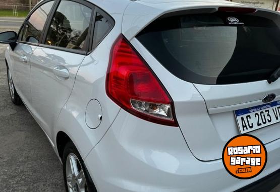 Autos - Ford Fiesta S plus 2018 Nafta 114000Km - En Venta