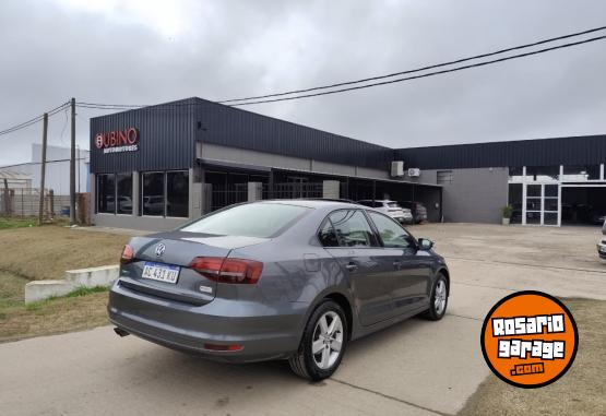 Autos - Volkswagen Vento Confortline 1.4 TSI 2018 Nafta 151000Km - En Venta